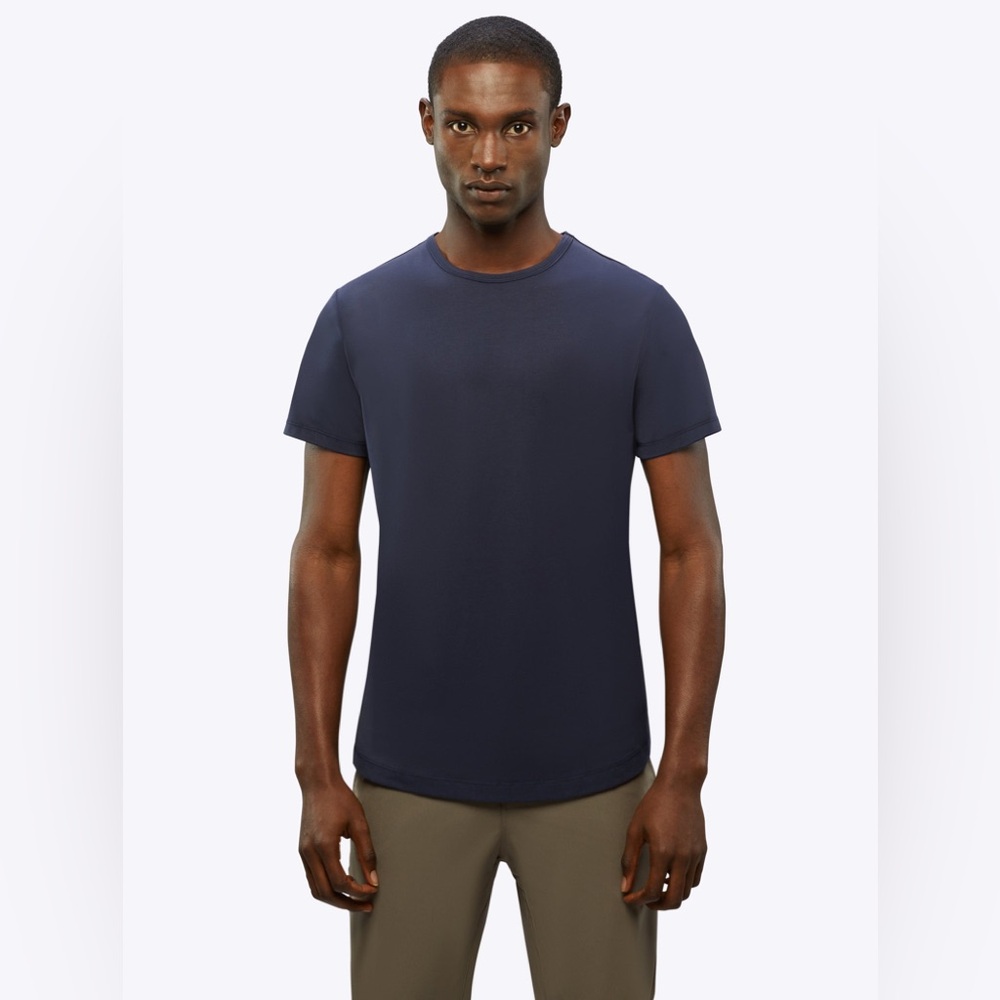 NWT CUTS AO Curve Hem Tee in Pacific Blue